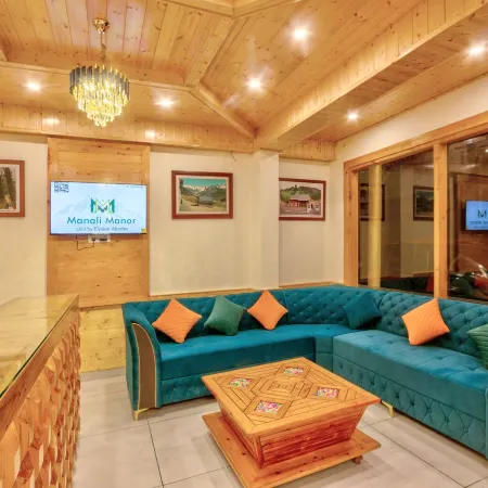 Manali Manor