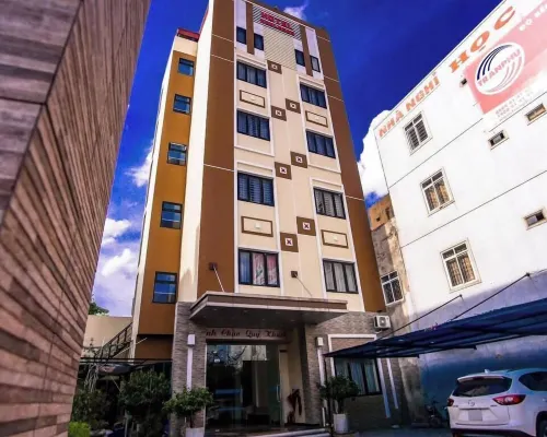Noblesse Hotel Unggulan Photos