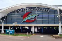 Majestic Manor Stylish Super Home Pool BBQ Hotels in Leanyer