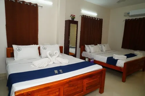 Rithu's inn Hotels in Tirupattur