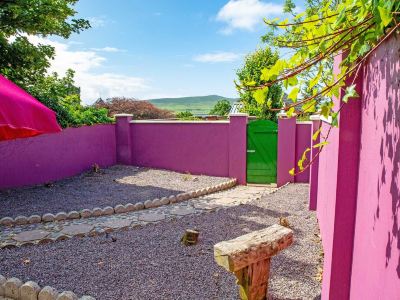 Dingle Town Holiday Home by Trident Holiday Homes