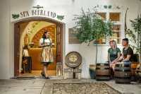 Spa Beerland - At The Golden Lamb Отели в г. 