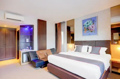 Townhouse Oak Batam near Grand Batam Mall formerly Lucky Star Hotel Hotels in Nagoya