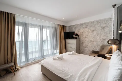 Wave 2 Promenada Apartments Hotels in Mamaia-Sat