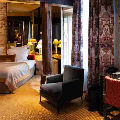 Grand Hôtel du Lion D'Or Rooms