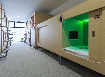 Urban Cube Hostel Granada