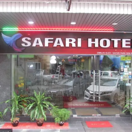 Safari Hotel