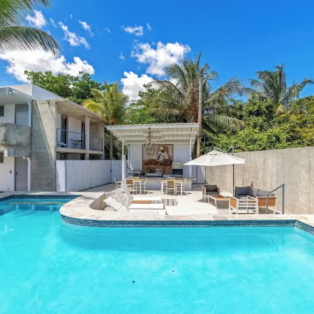 Viento Beach Lodge