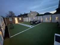 ヒースロー エアポート ステイ ノース アベニュー フリーパーキング ウィロー・ツリー・オープン・スペース周辺のホテル