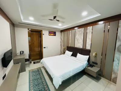 JMD Hotel Hotels near Chandu - Budhera Canal Area