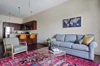 Cozy Getaway with Stylish Comfort - Charming Urban Retreat Hotels in Montgomery