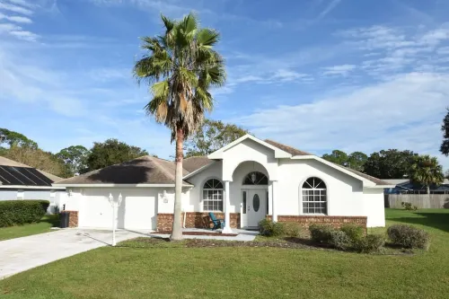 Cozy Pool Home in Palm Coast Hotels in Palm Coast