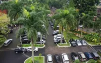Sari Ater Kamboti Hotel Bandung - parking