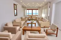 Niros Beachfront Aparthotel