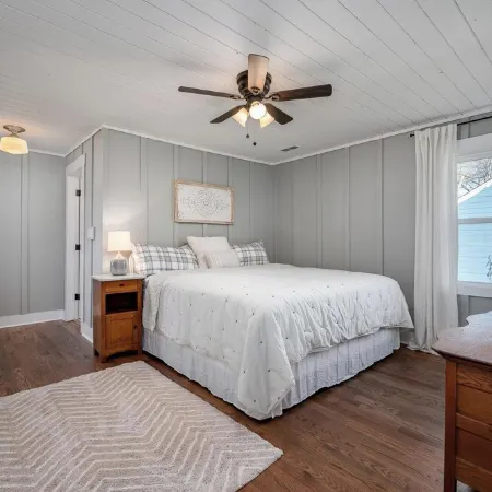 Charming 3BR 2BA Fully Renovated near DWNTN & MTSU