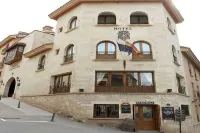 4US Rioja Wine Hotel Hotel di Elciego