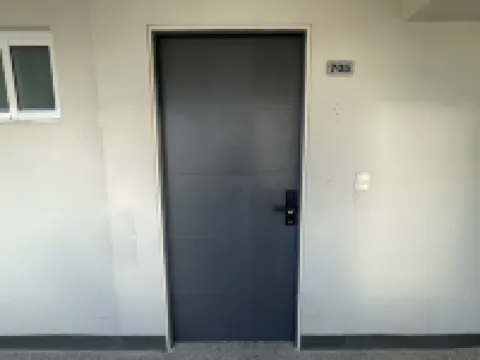 A Pie de Playa Con Hermosa Vista by G P S Rentas