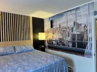 Electric City Mid-Term Downtown Apartment