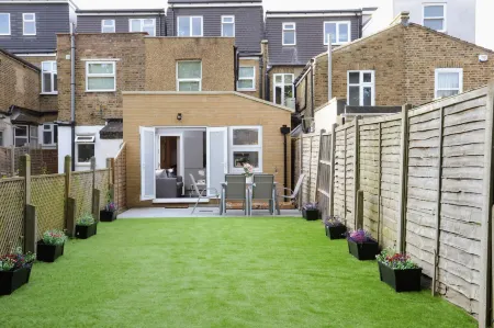 Stanhope Road Apartments