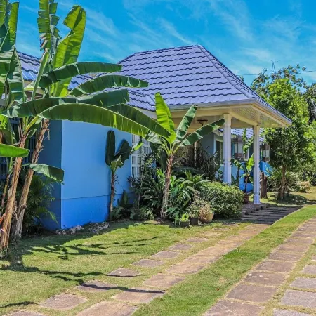 Seven Palms Villa
