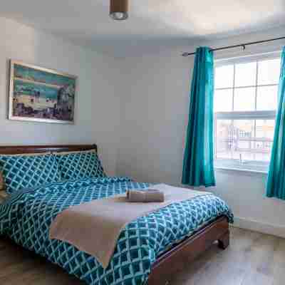 West Dartford Teal House Rooms