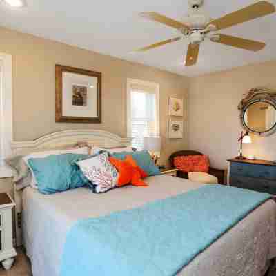 Summer Salt by Pristine Properties Vacation Rentals Rooms