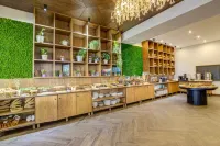Olimp Hotel فنادق في Bosteri