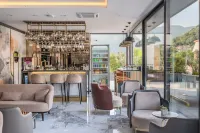 Montenegro Lodge - 5-Star