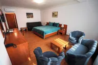 Hotel Gold Inn
