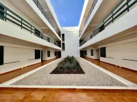 Vilamoura Central 4 with Pool by Homing - 2 étoiles