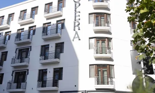 Opera Hotel