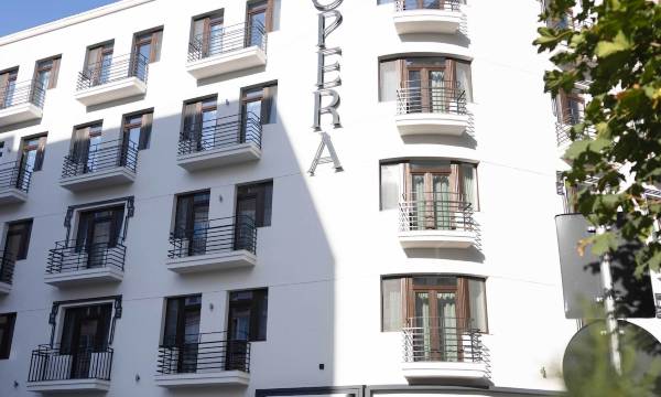 Opera Hotel