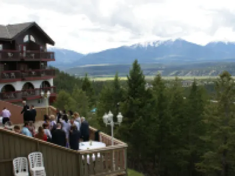 Rocky Mountain Springs Lodge Hotels in Radium Hot Springs