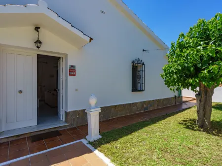 Villa La Paisible Отели рядом с достопримечательностью «Iglesia Parroquial de la Inmaculada Concepcion»