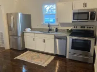 Masters Rental!  Charming 2-bedroom house with AC and WiFi in lovely Augusta