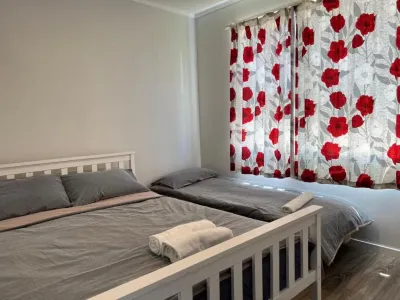 2 Double 1 Single 1 Sofa Beds Studio A Các khách sạn ở Hamurana