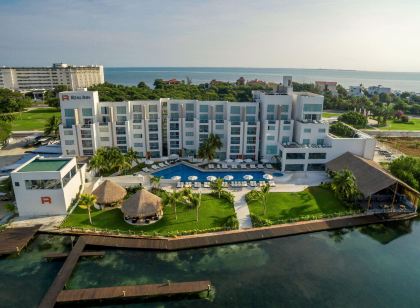 Real Inn Cancún