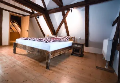 RefuKium "Alte Gerberei" in der Innenstadt Hotels near Altstadt (Weißenburg)