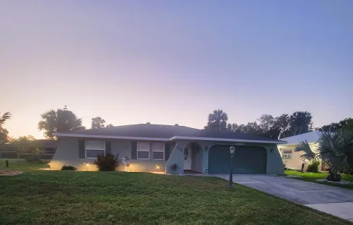 Fins Up - 3/2 Pet Friendly Pool Home Sunny SW Florida