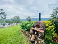 Cooinda Estate- Whole Estate (sleeps 25)