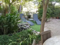 Villa with floor and garden