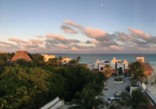 Secret Beach Boat Villa - on Beach - Private Pool - Owner is a Chef - Very Safe!