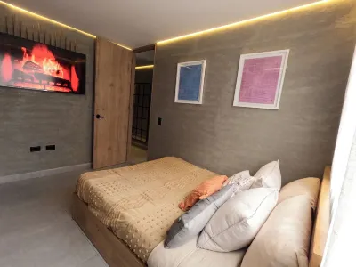 Grey Stone Suite