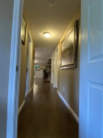 Cozy 7 Bed Home 30min from City sleeps 10 ppl