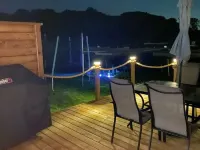 The Dock- walk to beach & village Hotels in Elgin County
