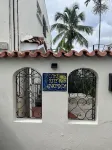 Charming 2 bedroom 2 shower room self catering  apt on a gorgeous quiet beach  호텔