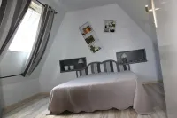 Pretty farmhouse quiet, 8 people, near the sea, amusement park, games, zoo Hotels in Seine-Maritime