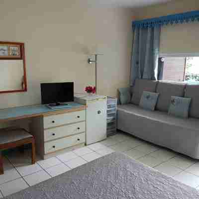 CHARMING STUDIO with swimming pool in Martinique Rooms