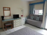 CHARMING STUDIO with swimming pool in Martinique