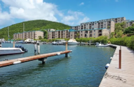 Sapphire Dominica- Gorgeous Views, Walk to beach. Washer/Dryer in unit.